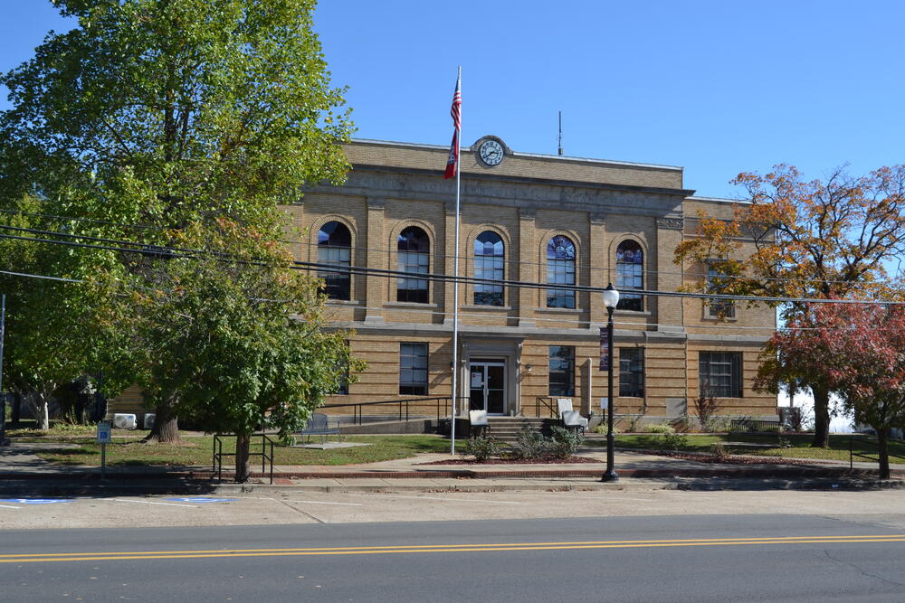 Logan County Courthouse in Booneville